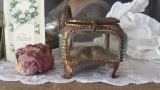 antike fanzösische Juwelenbox*Schmuckschatuelle ... Antiques & Brocante*French Antique*Franske Shabby